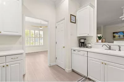 5689 Merlin Way, Saint Cloud, FL 34772 - Photo 8
