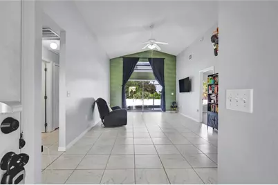 324 Casterton Circle, Davenport, FL 33897 - Photo 4