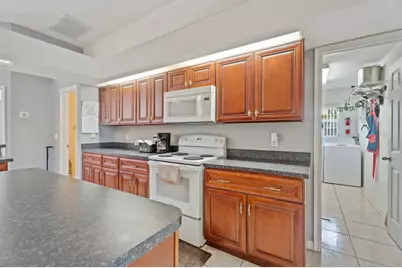2856 Middleton Circle, Kissimmee, FL 34743 - Photo 38