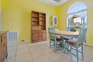 2856 Middleton Cir, Kissimmee, FL 34743 - Photo 16