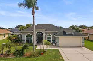 2856 Middleton Cir, Kissimmee, FL 34743 - Photo 4