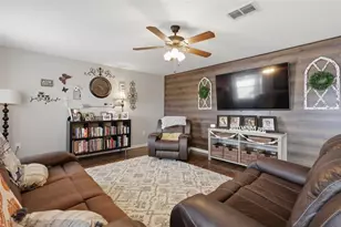 5260 NW Wisk Fern Cir, Port Saint Lucie, FL 34986 - Photo 6