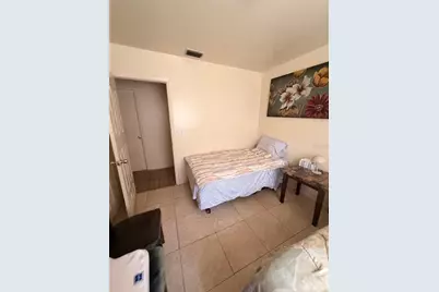 7002 Larimer Court, Tampa, FL 33615 - Photo 6