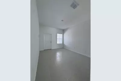 6085 Zen Way, Clermont, FL 34714 - Photo 2
