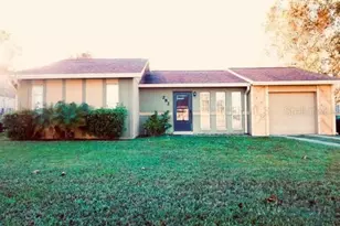 282 Seal St, Kissimmee, FL 34743 - Photo 2