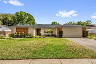 8135 Sandberry Blvd, Orlando, FL 32819 - Photo 2