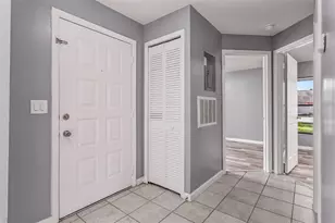 85 Silver Park Cir, Kissimmee, FL 34743 - Photo 16