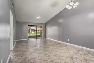 85 Silver Park Cir, Kissimmee, FL 34743 - Photo 6