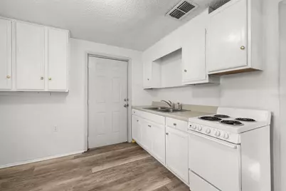 229 McKean Street, Auburndale, FL 33823 - Photo 8