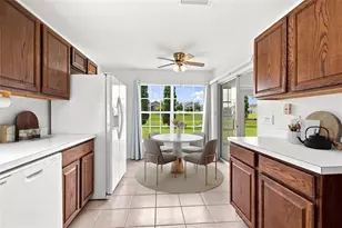 347 Royal Palm Dr, Davenport, FL 33837 - Photo 16