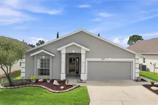 347 Royal Palm Dr, Davenport, FL 33837 - Photo 1