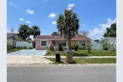126 Dahlia Drive, Kissimmee, FL 34743 - Photo 2