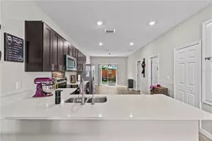 214 W 15th St, Apopka, FL 32703 - Photo 10