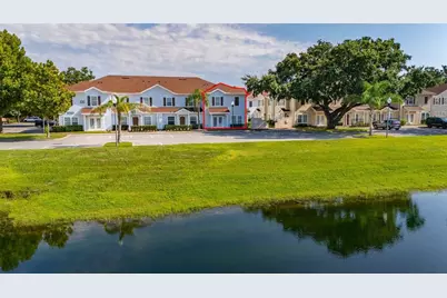 5370 Diplomat Court #108, Kissimmee, FL 34746 - Photo 2