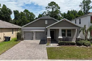 383 Brunswick Dr, Davenport, FL 33837 - Photo 2