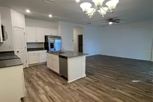 34772 Mulrion Dr, Zephyrhills, FL 33541 - Photo 30