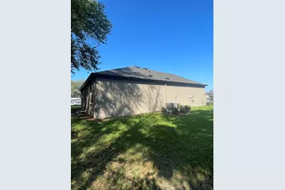 34772 Mulrion Drive, Zephyrhills, FL 33541 - Photo 28