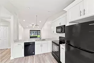 2781 King Oak Cir, Saint Cloud, FL 34769 - Photo 12