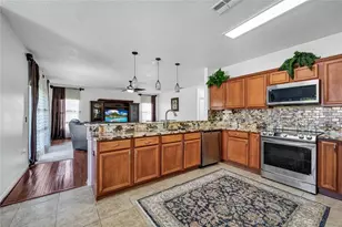 471 Acacia Tree Way, Kissimmee, FL 34758 - Photo 10