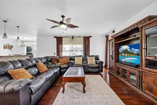 471 Acacia Tree Way, Kissimmee, FL 34758 - Photo 14