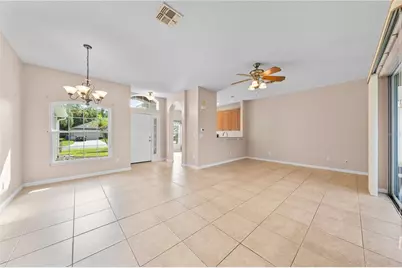 2975 White Cedar Cir, Kissimmee, FL 34741 - Photo 4