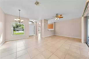 2975 White Cedar Cir, Kissimmee, FL 34741 - Photo 4