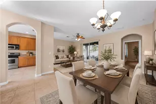 2975 White Cedar Cir, Kissimmee, FL 34741 - Photo 2
