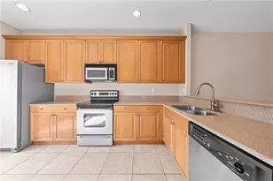 2975 White Cedar Cir, Kissimmee, FL 34741 - Photo 10