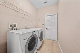 2975 White Cedar Cir, Kissimmee, FL 34741 - Photo 32