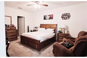2739 Gentle Rain Dr, Davenport, FL 33837 - Photo 10