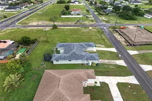 1223 / 1225 NE 15th Ln, Cape Coral, FL 33909 - Photo 38
