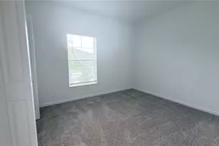 1129 Deepwater Cir, Eagle Lake, FL 33839 - Photo 16