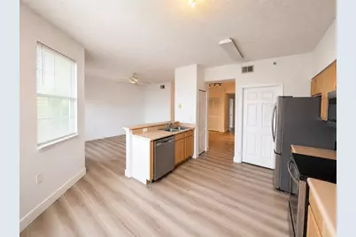 10873 Windsor Walk Drive #304, Orlando, FL 32837 - Photo 2