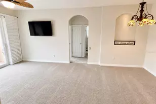 1357 Venezia Ct, Davenport, FL 33896 - Photo 12