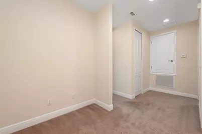 8443 Kelsall Drive, Orlando, FL 32832 - Photo 10