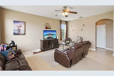 3636 Bristol Cove Lane, Saint Cloud, FL 34772 - Photo 6