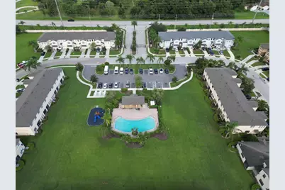 2400 Seven Oaks Drive, Saint Cloud, FL 34772 - Photo 8