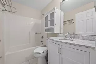 1817 Hudson Dr, Poinciana, FL 34759 - Photo 10