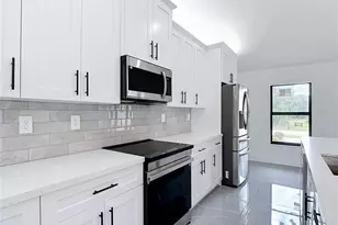 3613 NW 47th Ln, Cape Coral, FL 33993 - Photo 6