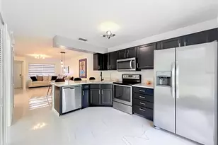 121 Reserve Cir, Oviedo, FL 32765 - Photo 18