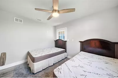 13536 Lake Magdalene Drive, Tampa, FL 33613 - Photo 40