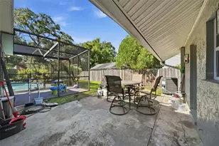 13536 Lake Magdalene Dr, Tampa, FL 33613 - Photo 50