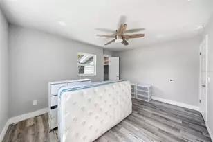 13536 Lake Magdalene Dr, Tampa, FL 33613 - Photo 34