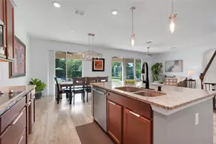 1750 Standing Rock Cir, Oakland, FL 34787 - Photo 14
