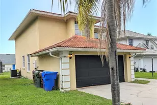 423 Waterford Way, Kissimmee, FL 34746 - Photo 2