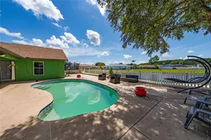 412 Everwood Dr, Kissimmee, FL 34743 - Photo 10