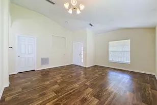 3066 Eagle Crossing Dr, Kissimmee, FL 34746 - Photo 6