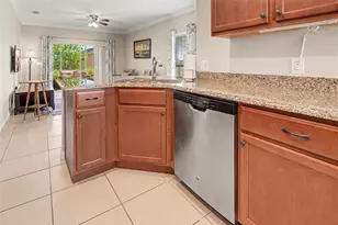 284 Vestrella Dr, Poinciana, FL 34759 - Photo 10