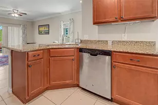 284 Vestrella Dr, Poinciana, FL 34759 - Photo 16