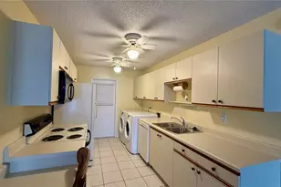 207 Winter Ridge Blvd, Winter Haven, FL 33881 - Photo 8